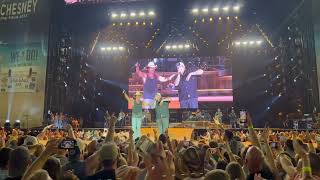 Kenny Chesney and Uncle Kracker quotDrift Awayquot Live [upl. by Oos]