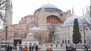 Turquie  la société tiraillée entre religion et laïcité [upl. by Macpherson]