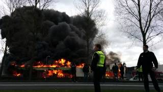 Brand Almere kringloopwinkel [upl. by Orgel]