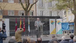 Placa homenaje a los Fundadores del Colegio Gredos [upl. by Alcine]