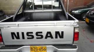 Nissan D21 24 4x2 Doble Cabina 2007 [upl. by Jezabel830]