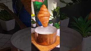 HACK CROISSANT FACILE  recette patisserie croissant snack gateau dessert [upl. by Acisseg]