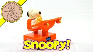 Snoopy Friction Powered Motorized Desk Mobile Toy Aviva Toys [upl. by Ahsilem162]