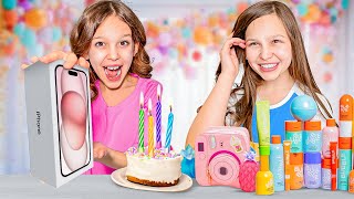 SURPRiSiNG MY DAUGHTER WiTH 10 GiFTS FOR HER 10TH BiRTHDAY [upl. by Nygem]