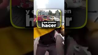 Camion de bombero rompe el vidrio del coche para salvar vidas  SE MOLESTA 😡🤔 Shorts [upl. by Eseekram]