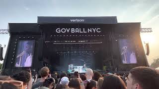 GIVEON  talk  Scarred LIVE  Governors ball music festival NYC 6112023 [upl. by Gretal105]