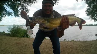 White Rock LakeDallas channel catfish fresh bluegill the way to go fishing bankfishing [upl. by Careaga569]