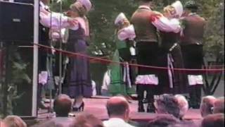 Slovenian Club Planica folk dance group 1 Slovenian Festival 1988 Melbourne [upl. by Idoux161]