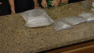 Carbon Dioxide Sandwich  Cool Science Experiment [upl. by Bryce610]