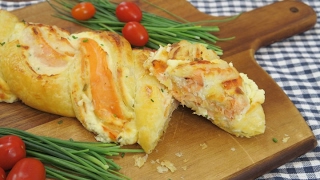 Salmon and stracchino cheese braid impress your dinner guests with this easy and quick recipe [upl. by Dnama]