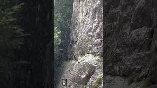 Rock Climbing in the rain 🌨🌨🌨😬😬😬 climbing bouldering rockclimbing [upl. by Laird]