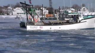 Scituate Massachusetts Harbor Ice Breaking February 4 2011 [upl. by Fiedling]