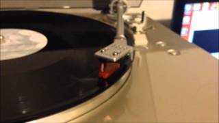 Denon DP 300F with Ortofon 2M Bronze [upl. by Aleedis]