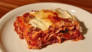 Lasagne Bolognese selber machen  selbst gemachte Bolognese Sauce amp Bechamel SauceLasagna Bolognese [upl. by Aimahc]