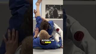 Mastering the Arm Triangle Choke Easy Techniques and Tips [upl. by Acalia]