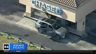 Police investigate murdersuicide at Southwest MiamiDade Chase ATM drivethru [upl. by Carberry]