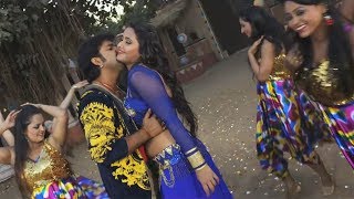 Bhang Se Milela Aise Chikan Saman  Pawan Singh  Kajal Raghwani  DjRemix [upl. by Aihsened]