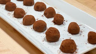 LA RECETTE GOURMANDE DE TRUFFES AU CHOCOLAT🤤 très facile à faire Deli Cuisine [upl. by Dublin356]