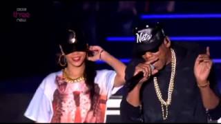 Rihanna ft Jay z Run this town Talk that talk and Umbrella live at Hackney [upl. by Ativ776]