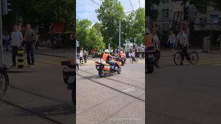 Polizei Zürich Motorrad BMW R1200RT  1Mai Stadt Zürich [upl. by Neenad]