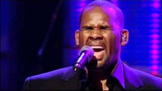 R Kelly at Jools Holland May 3rd 2011 [upl. by Anin]