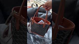 What’s in my Goyard Mini Anjou bag 💼🤎🫶🏻 youtubeshorts goyard whatsinmybag fashion [upl. by Ainimreh]