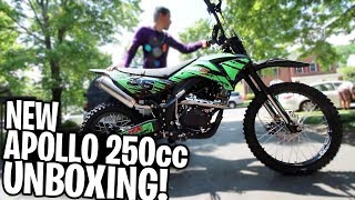 UNBOXING New Apollo 250cc Dirt Bike quotHow To Put Together Apollo 250cc Dirt Bikequot [upl. by Schubert]