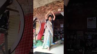 meethi meethi been baja tu aaj sapera re ❤️🐍🐍🐍viral dance मोहिनीराठौर mainpuri ❤️ [upl. by Asetal]