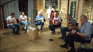 Schwyzerörgeli Trio Oberland amp Henusode😀 LeonieampDiana Marsch von Stefan Schuhmchacher [upl. by Ecahc]