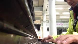 Madness  Embarrassment on the piano at St Pancras Statiom [upl. by Nirej738]